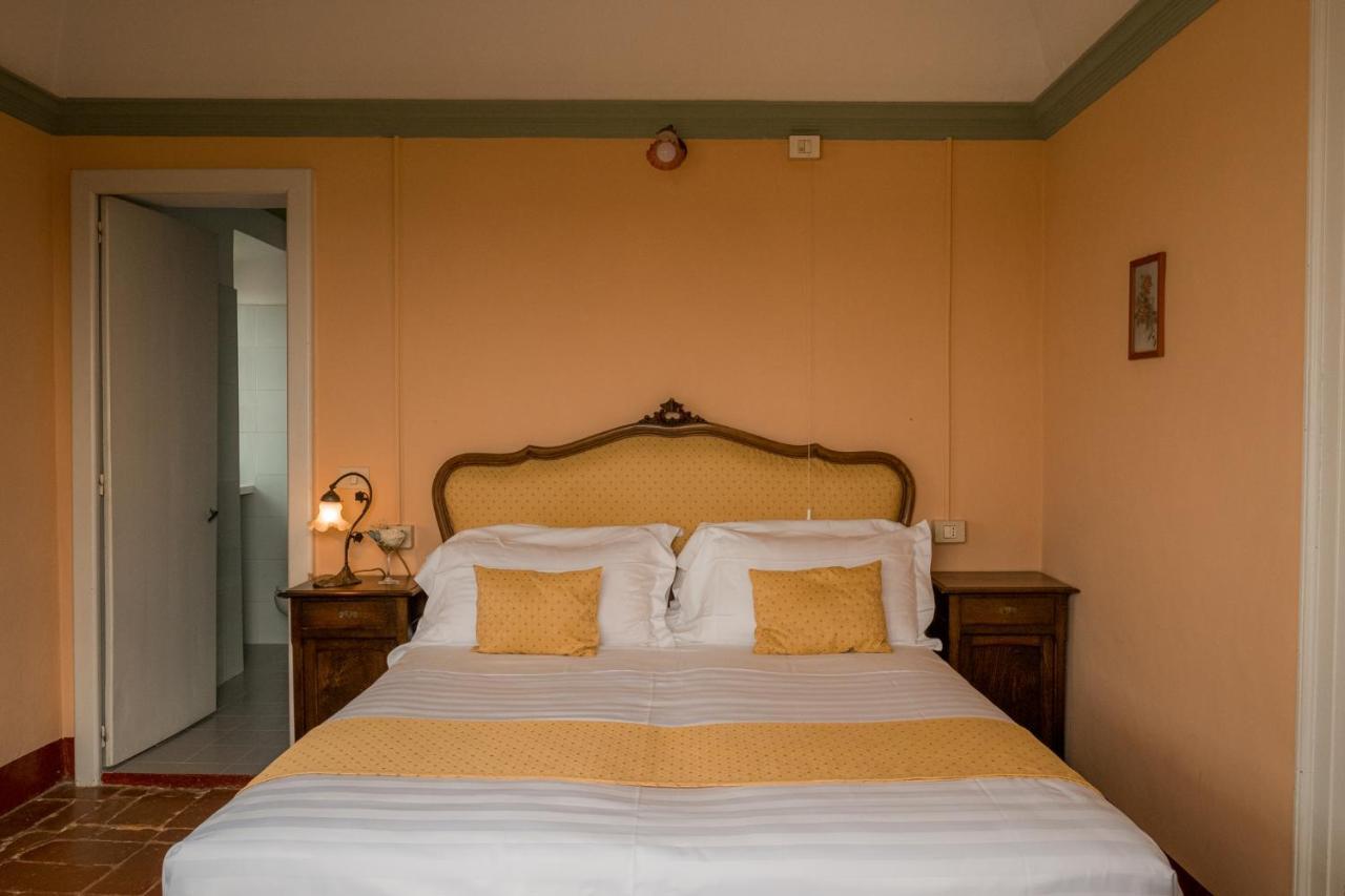 Albergo Real Castello Verduno ภายนอก รูปภาพ