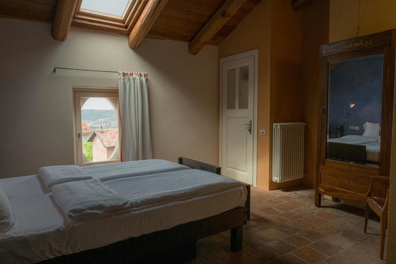 Albergo Real Castello Verduno ภายนอก รูปภาพ