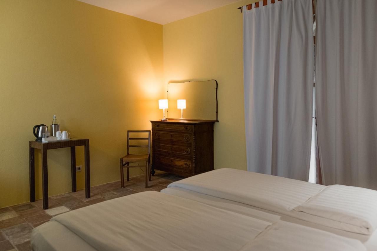 Albergo Real Castello Verduno ภายนอก รูปภาพ