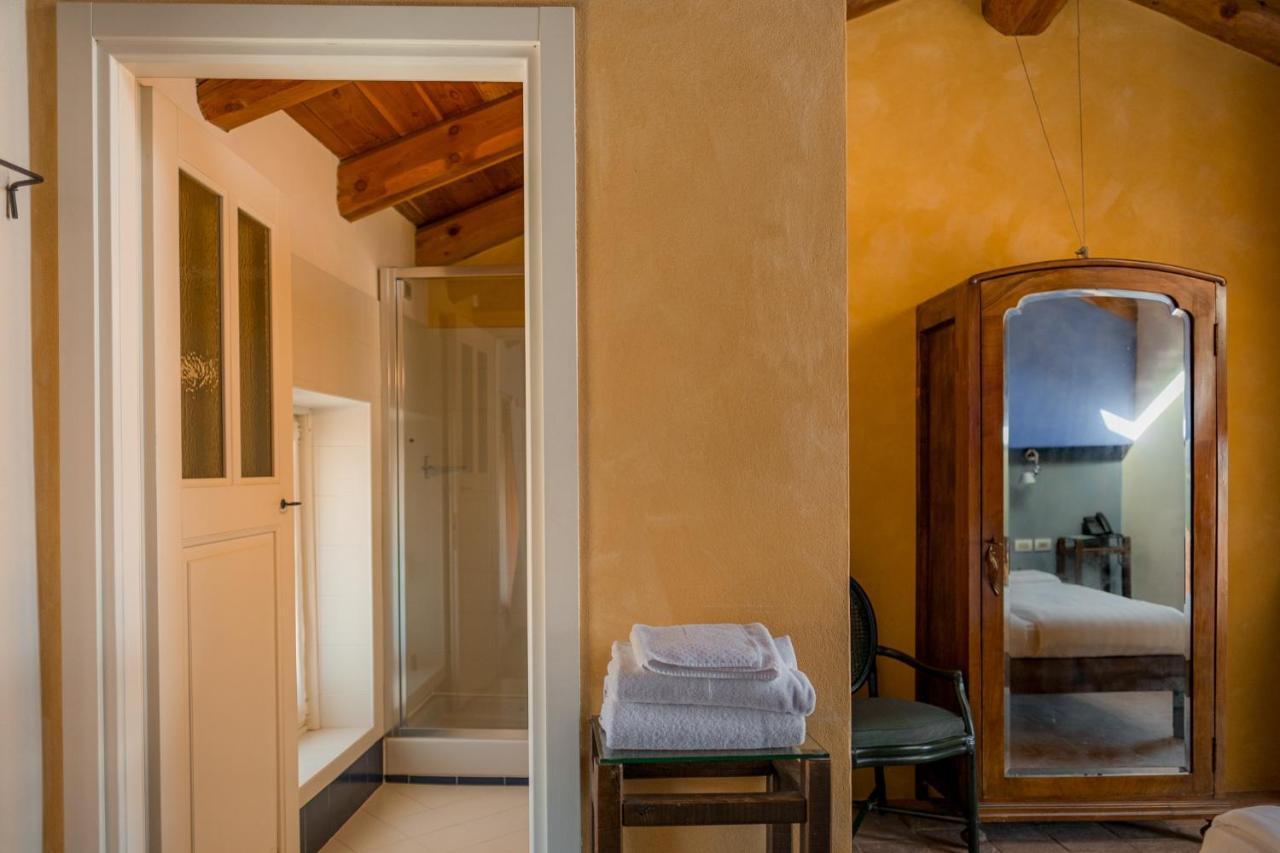 Albergo Real Castello Verduno ภายนอก รูปภาพ