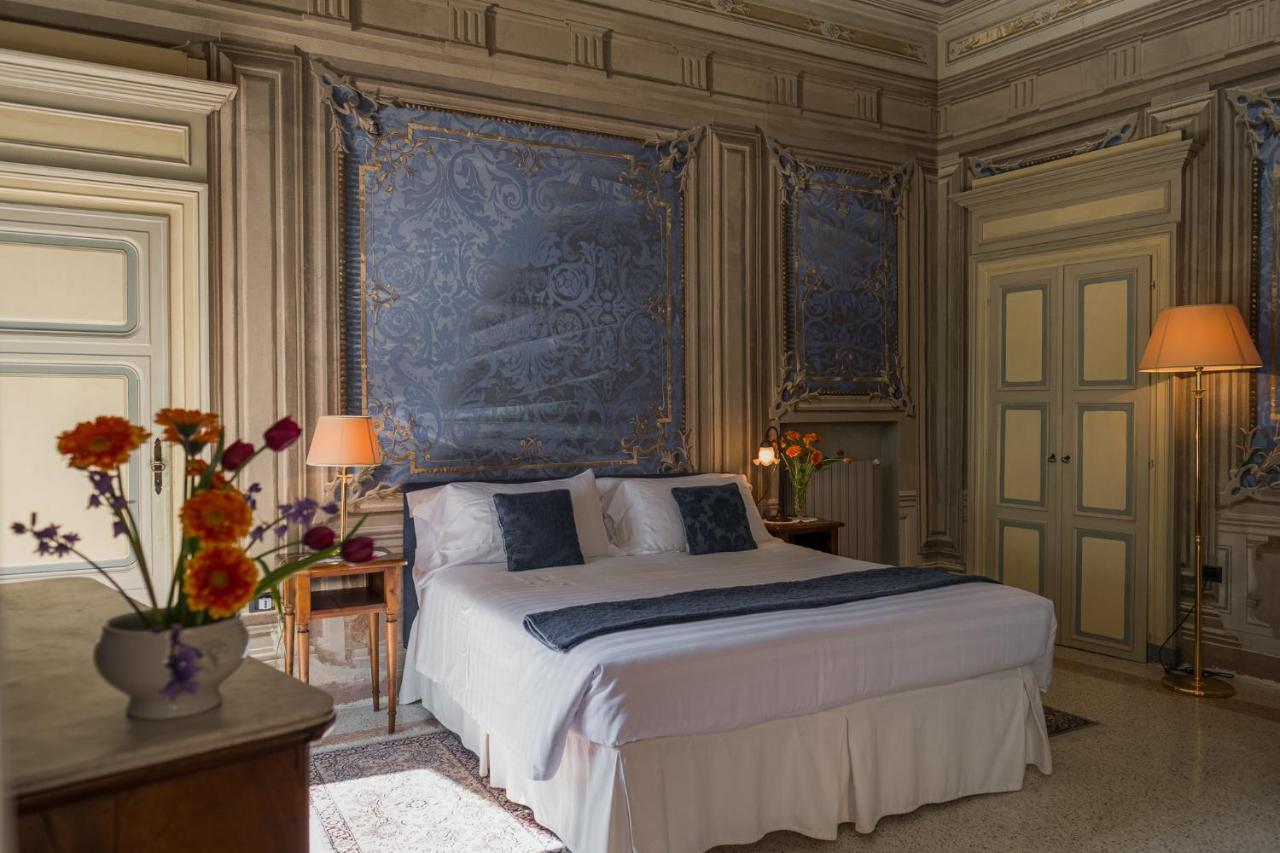 Albergo Real Castello Verduno ภายนอก รูปภาพ
